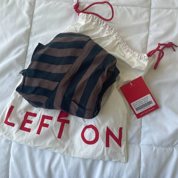 Left on Friday  Day Trip Button Down in Jet / Stormy Stripe S/M - Picture 7 of 7